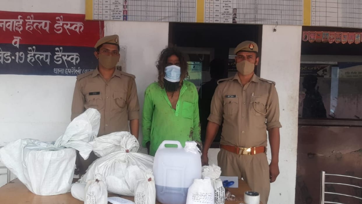 Baghpat: Stone pelted on police who went to arrest liquor smuggler, SI and constable injured