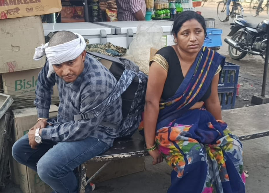 Women and men returning from Delhi are victims of poisoning in the roadways