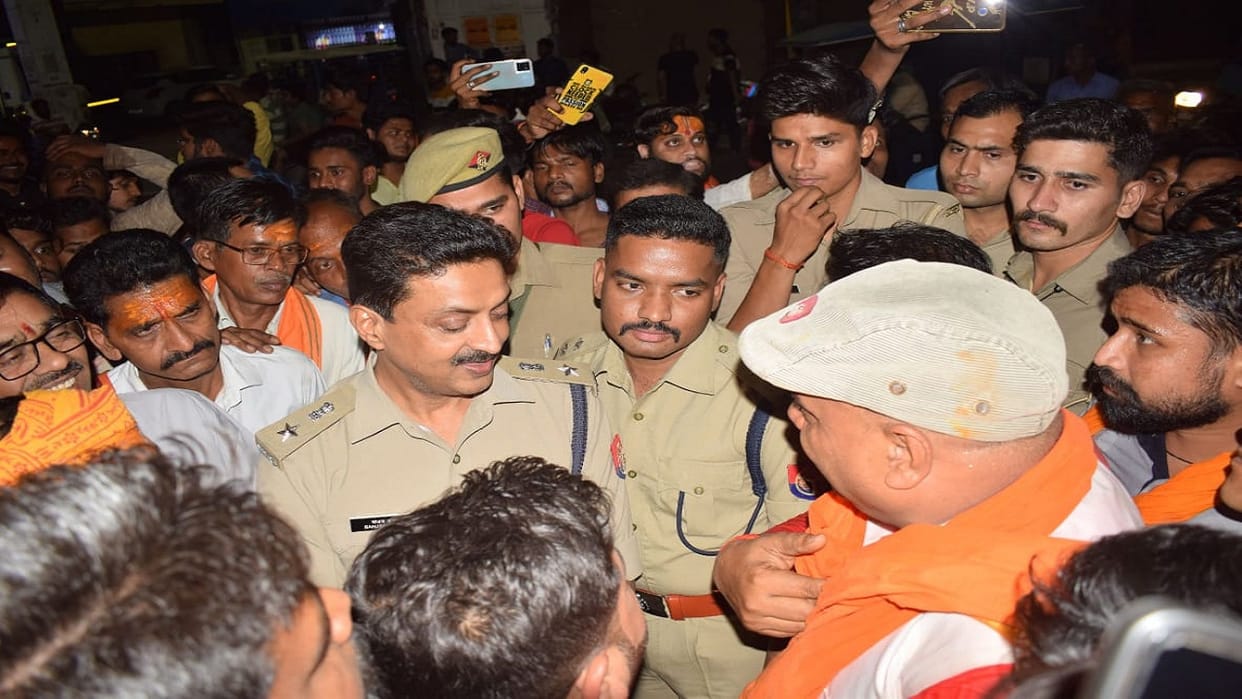 Uproar over closure of DJ in Ram Navami procession in Shahjahanpur