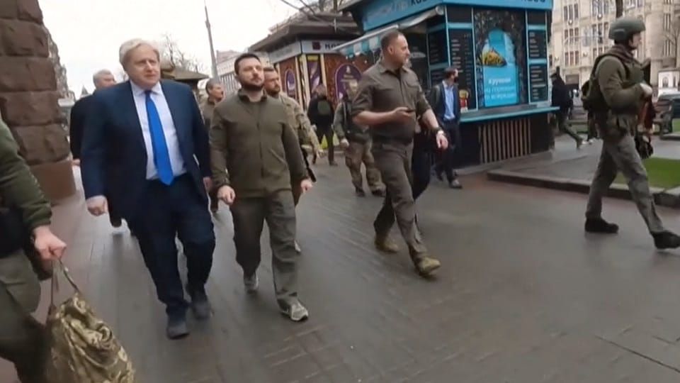 Russia Ukraine War Kramatorsk station attack Women Children Killed Kyiv Kharkiv Donbass under offensive US EU NATO weapon help news in hindi