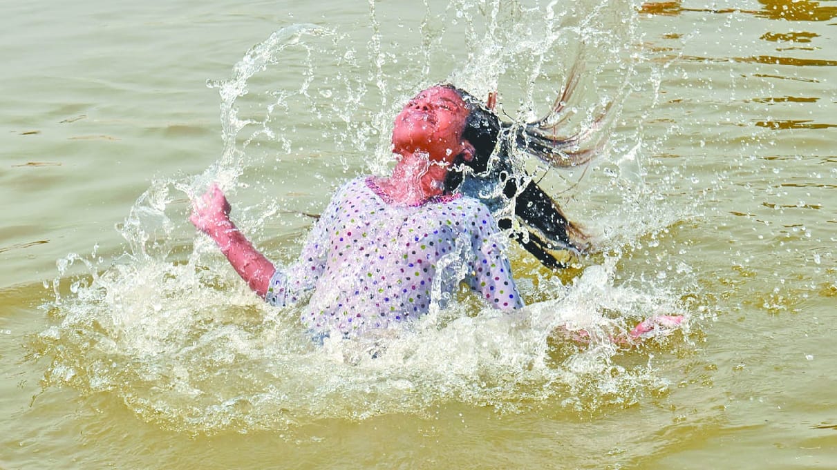 Jammu Kashmir Weather Heat will increase for two days light rain may occur on April 12 and 13