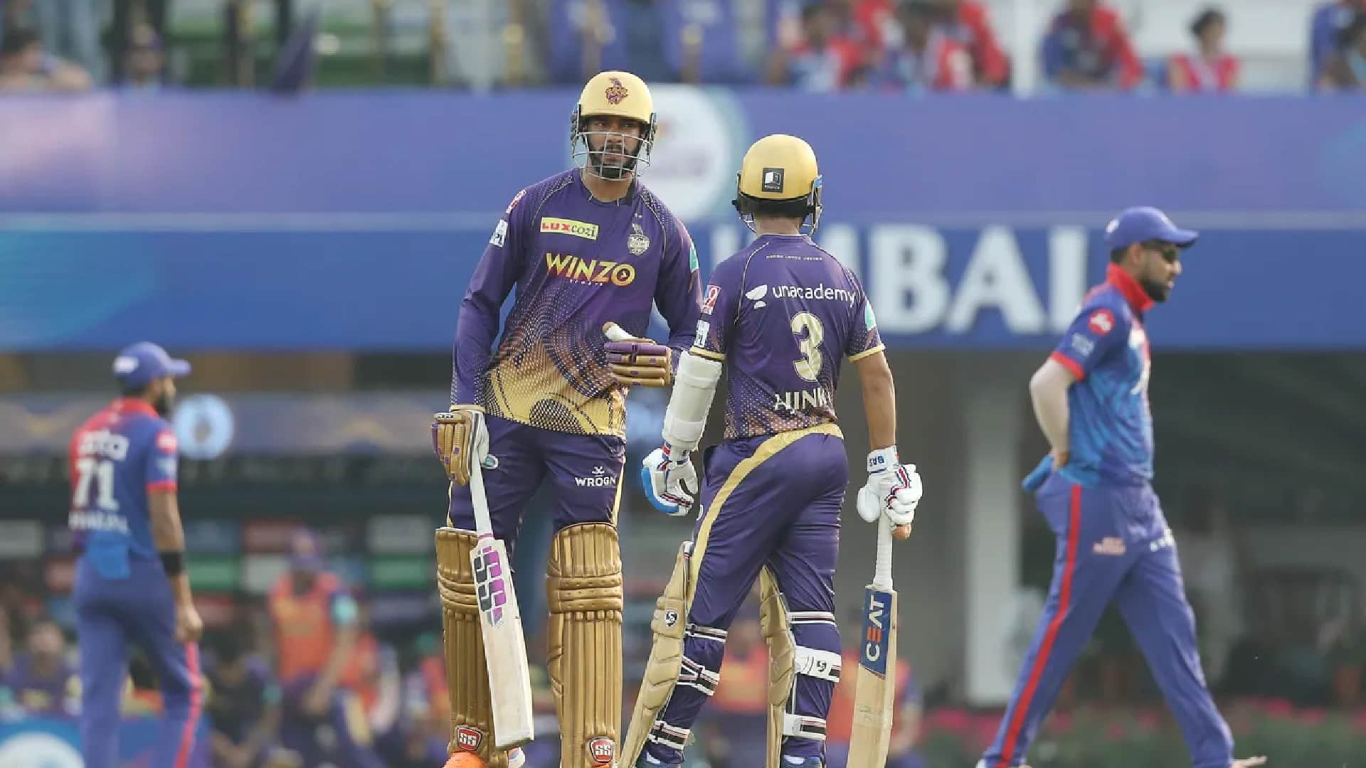 IPL 2022 KKR vs DC and RR vs LSG Match Highlights Hindi Athiya shetty, Dhanshree and Sunil Shetty reached Stadium