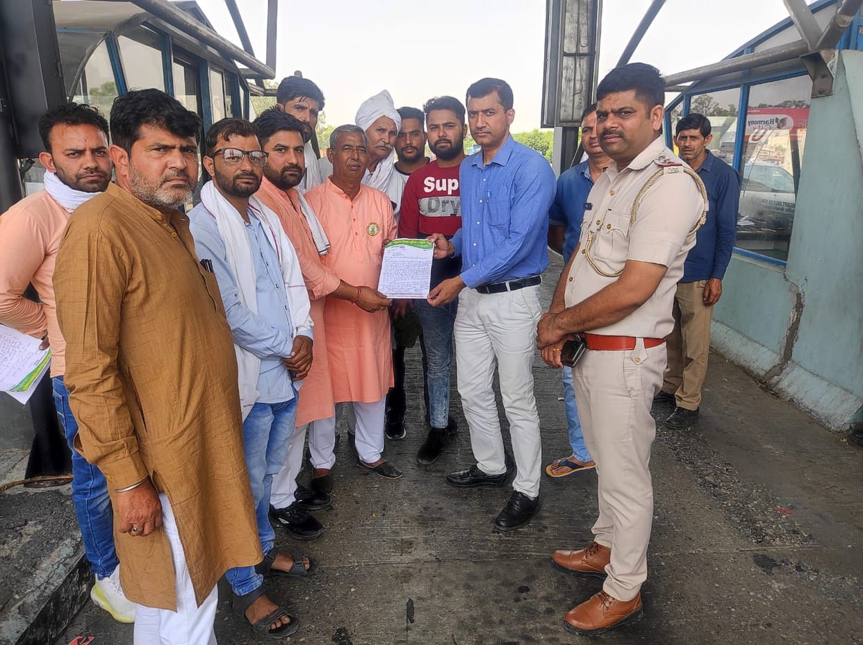 Farmers made toll tax free for three and a half hours