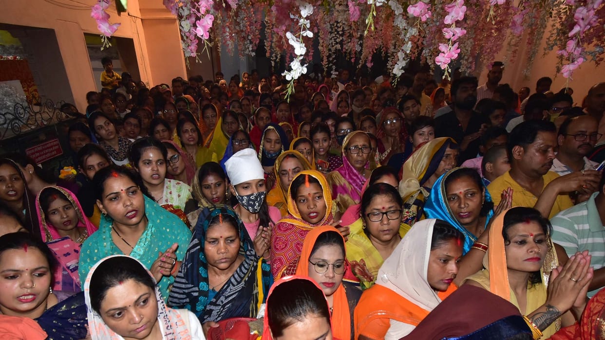 Chaitra Navratri: Wishing for peace and good luck in the world from Mother Siddhidatri, the completion of Navratri