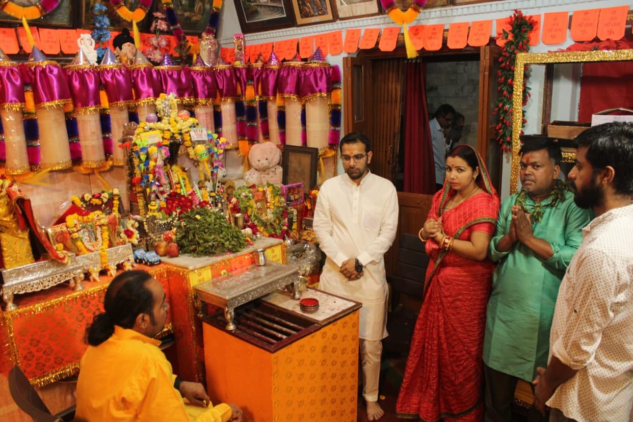 Ram Navami 2022 unique ram ramapati  bank in Varanasi wher Ram naam loan is available today
