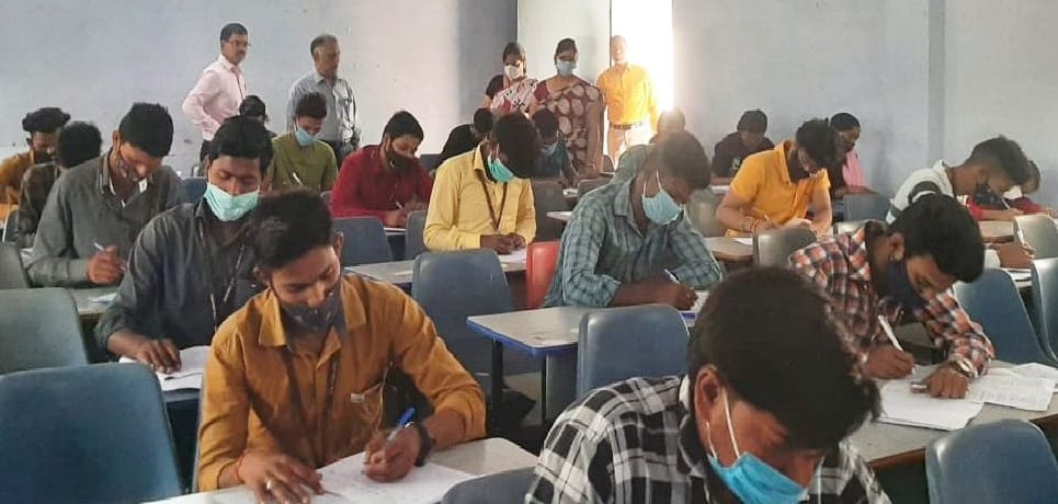 Second in SS College Day also caught copycat
