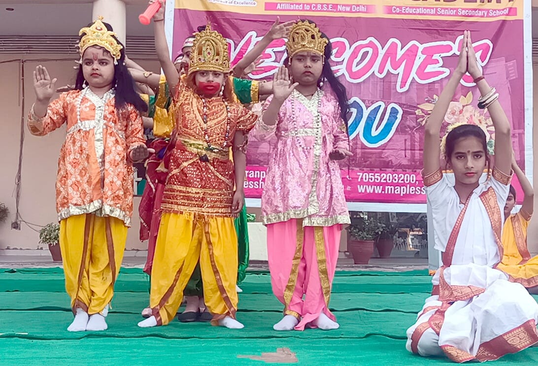 Teachers were honored on Durga Ashtam