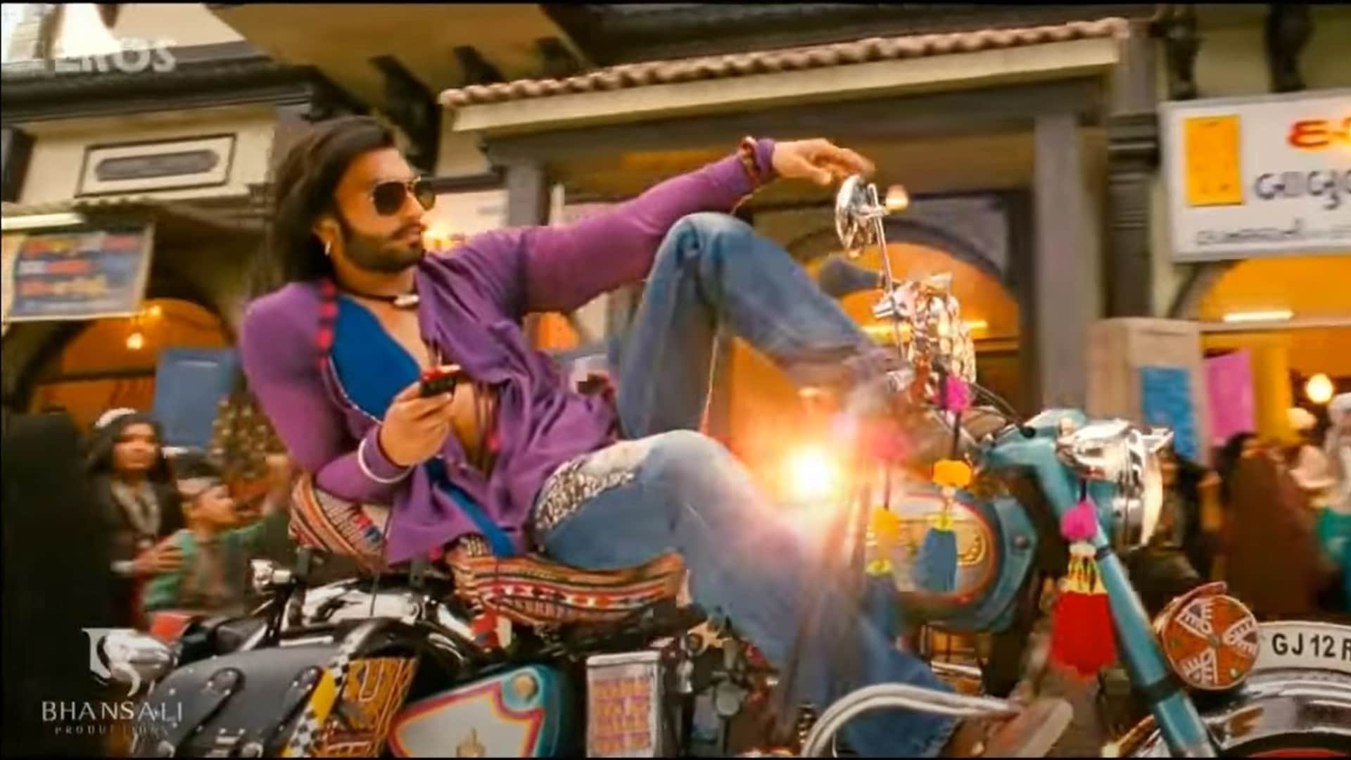 Happy birthday Ranveer singh know about actor bollywood career hit films per movie fee and income