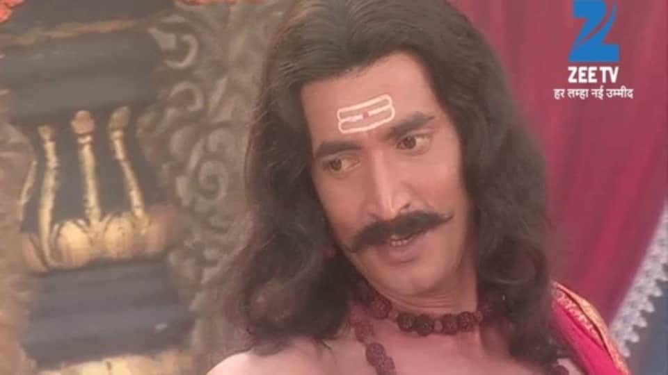 Ram Navami 2022 television stars played role of ramayan Smriti Irani as Sita and Nitish Bharadwaj had assumed the form of Ram