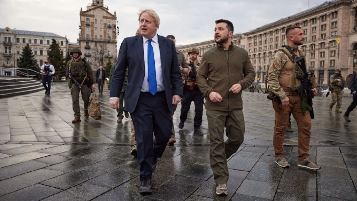 Boris Johnson visits Ukraine to pledge UK unwavering support Meet volodymyr zelensky Latest Update