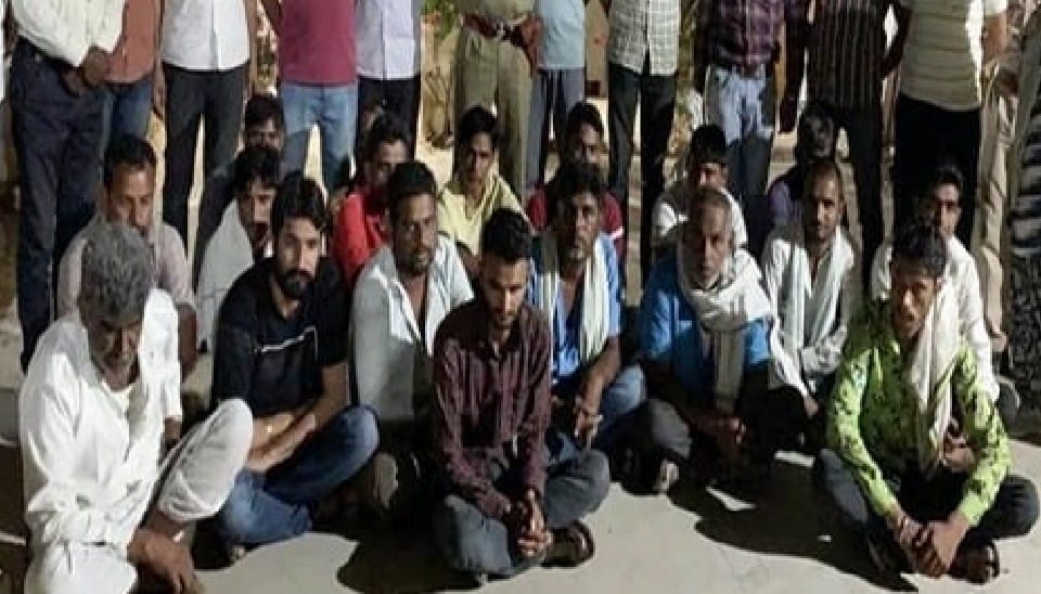 Police arrested 18 accused playing gambling in nagaur