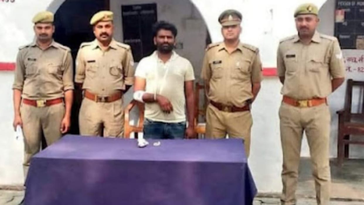 Animal smuggler arrested in Gonda.