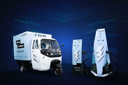 Electric Vehicle Company Euler Motors partners with urban logistics aggregator LetsTransport to deploy 1000 HiLoad EV electric vehicle in the 3-wheeler commercial segment