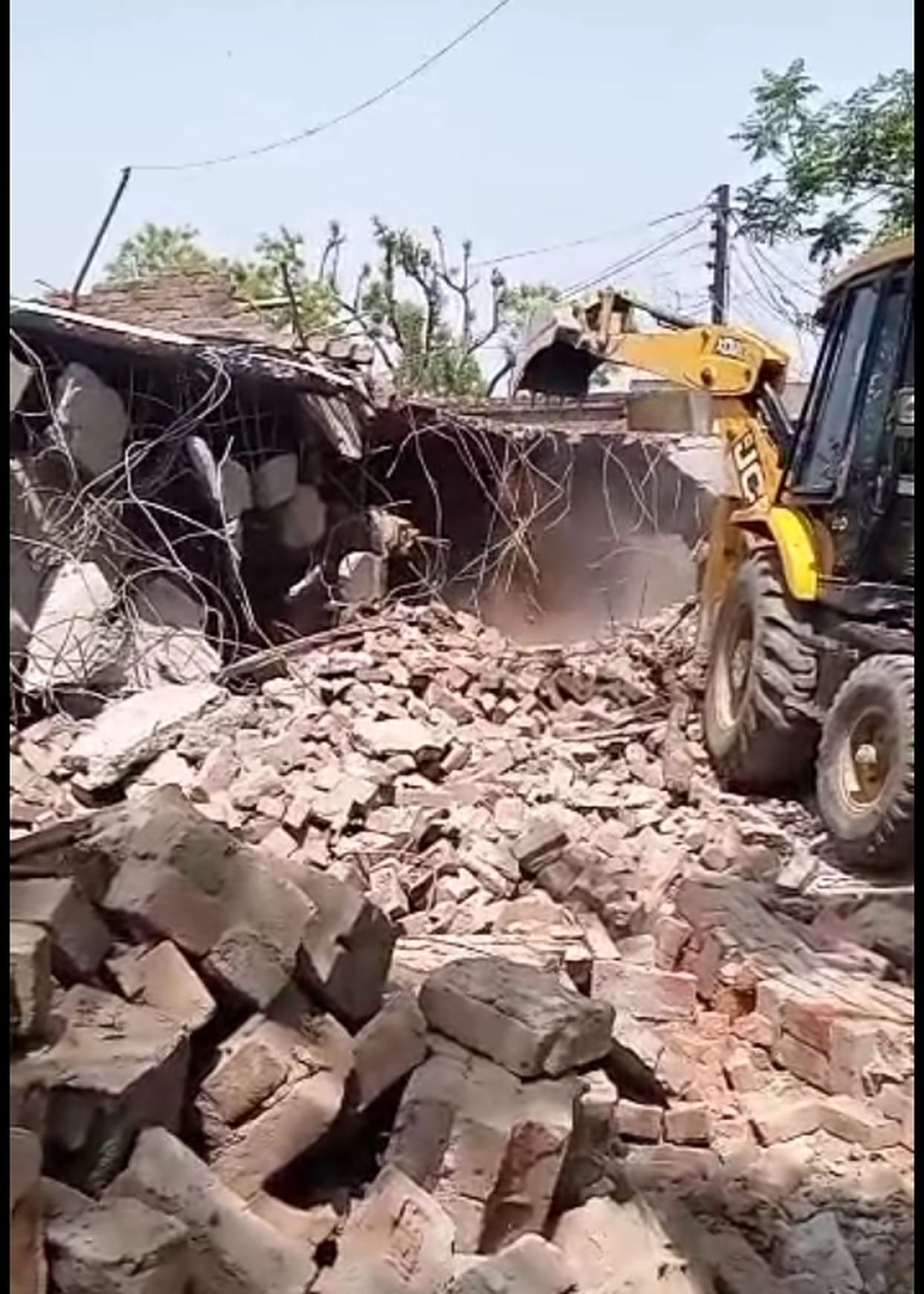 atikraman,farrukhabad news