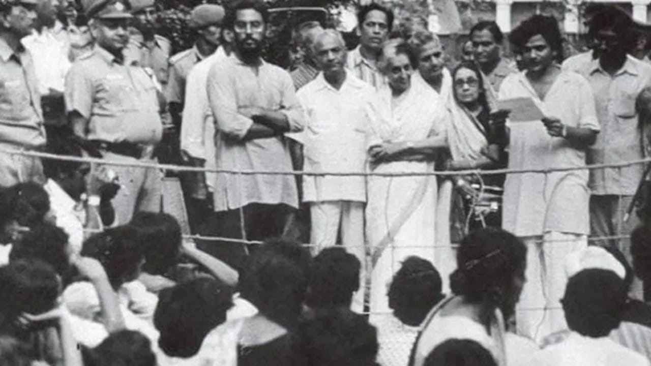 JNU and Controversy: Praise of PAK in Mushaira, celebration on the martyrdom of soldiers