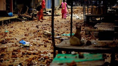 Ram Navami Violence in 6 States Stone Pelting on Shobha Yatra Bengal Gujarat Jharkhand and Madhya Pradesh News in Hindi