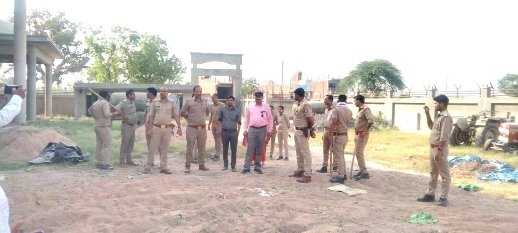 Under construction guest house of BSP leader Anupam Dubey sealed, action will be taken on other properties too