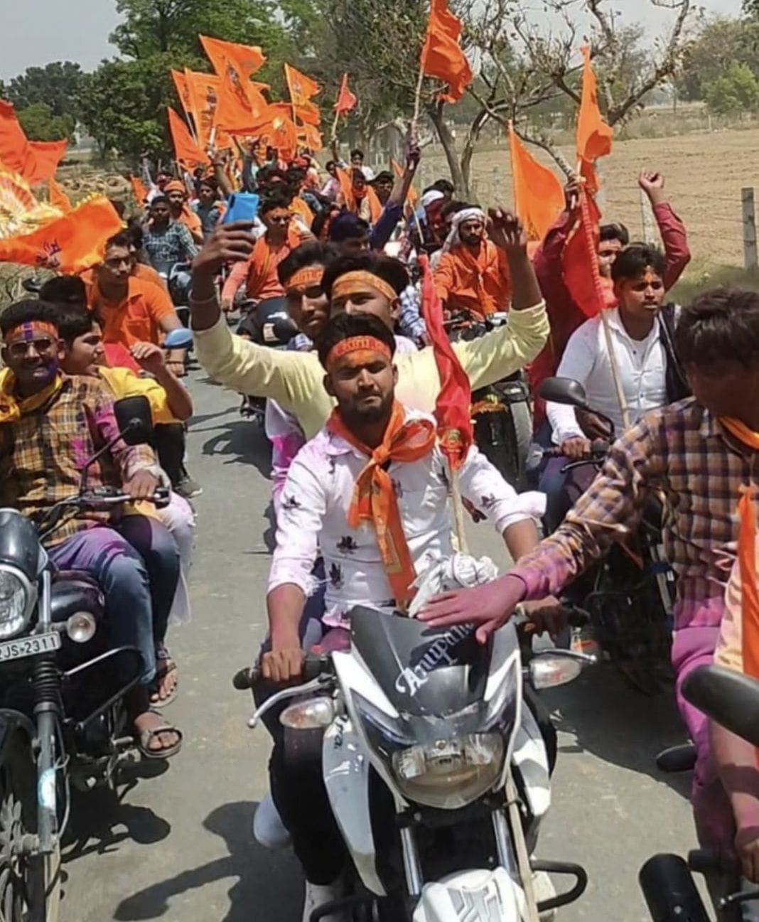 Kanpur Dehat: Birth anniversary of Lord Ram celebrated in temples and homes, procession taken out from place to place