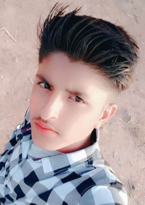 Youth dies in road accident, uproar among family members
