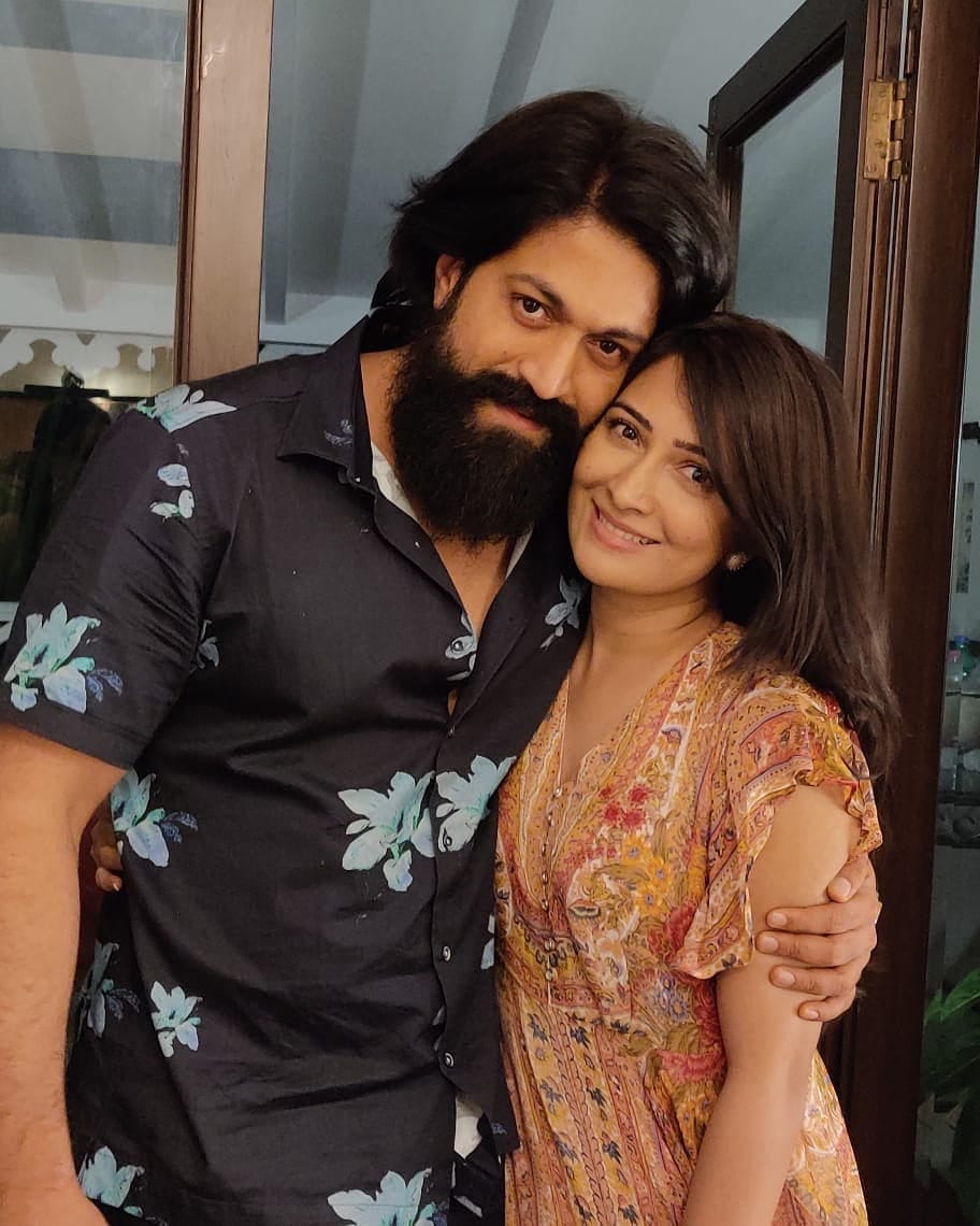 KGF 2 Star Yash real name wife father mother detail kid film career marriage philanthropic work Radhika Pandit