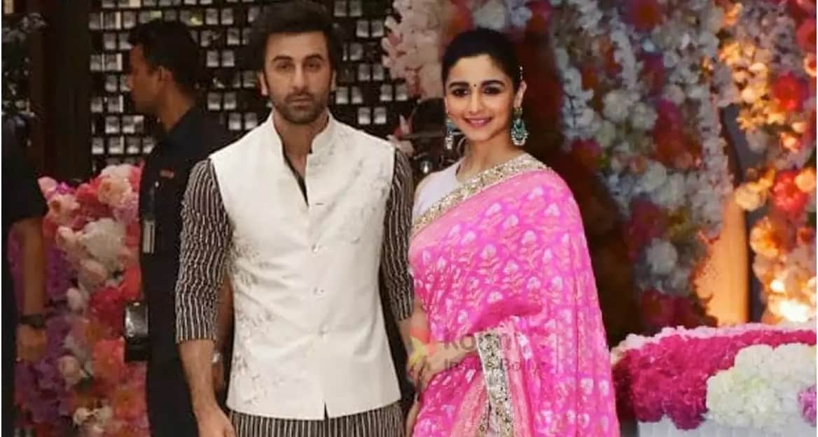 Ranbir Alia Wedding: Barricades set up outside Ranbir Kapoor’s house vastu ahead of wedding with Alia Bhatt