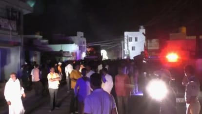 Ram Navami Violence in 6 States Stone Pelting on Shobha Yatra Bengal Gujarat Jharkhand and Madhya Pradesh News in Hindi