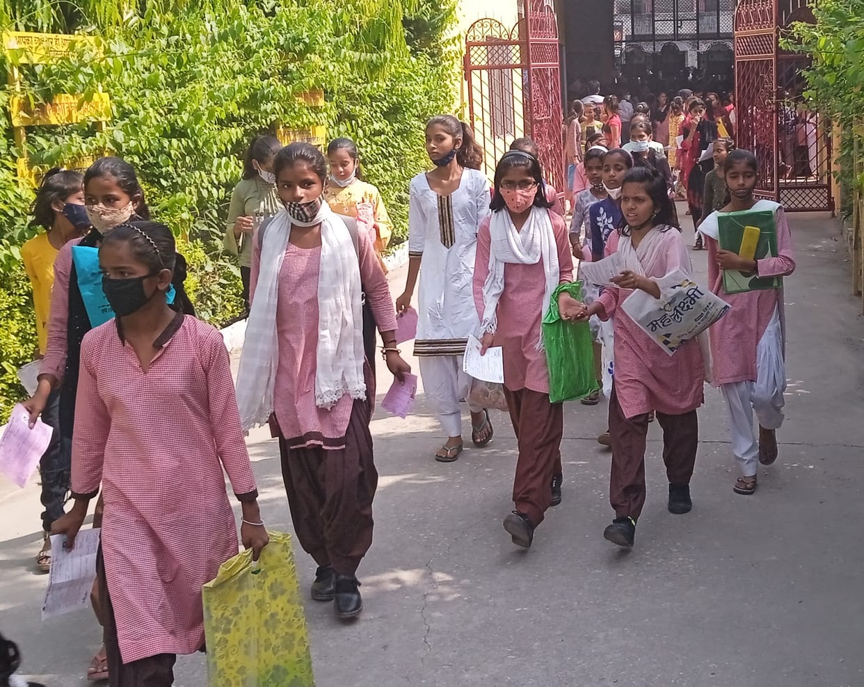 737 students gave the entrance examination of Vidya Gyan School