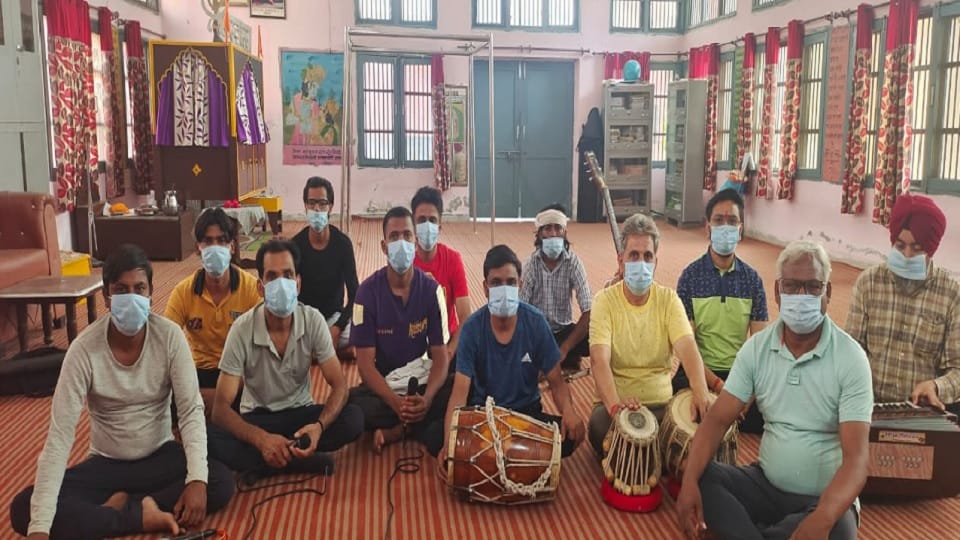 Tinka Jail Radio: Navratri festival celebrated with devotion in Kurukshetra Jail, premises resonated with hymns of prisoners on Navami