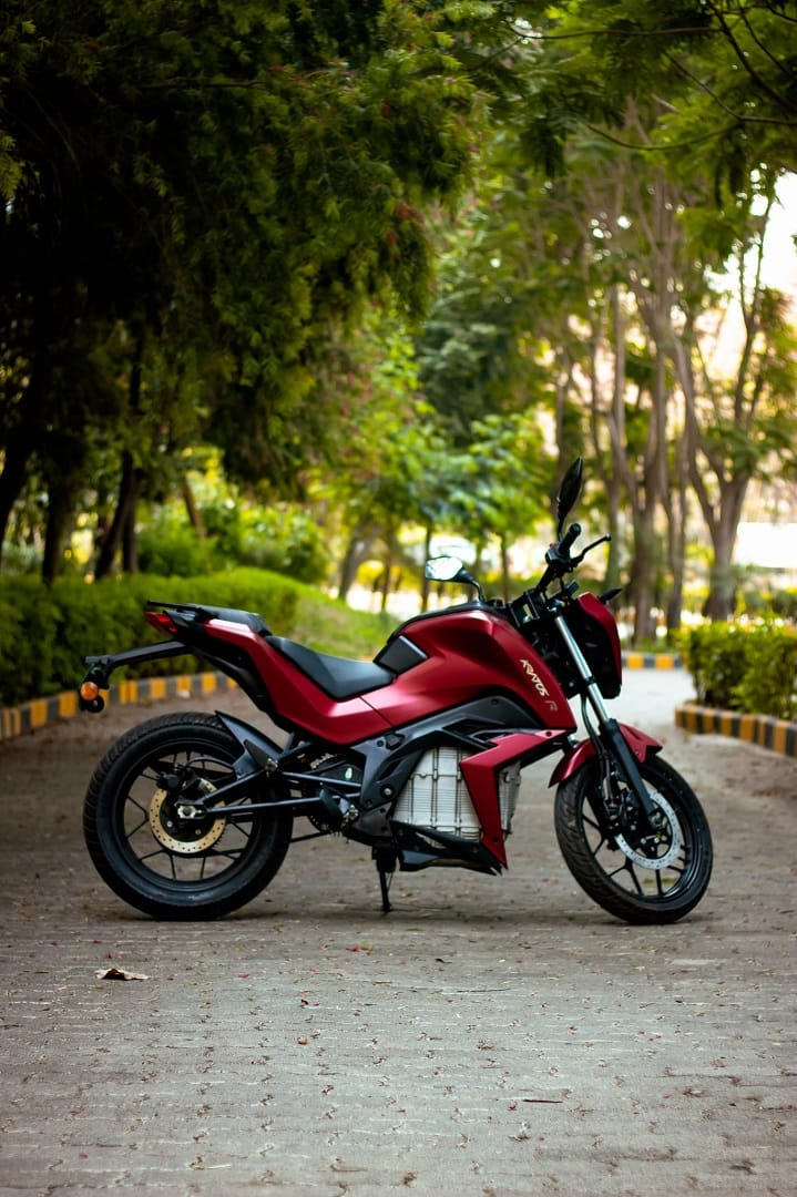 Tork Kratos EV Delivery Tork Motors announces start of production of Tork Kratos electric motorcycle from company’s Pune manufacturing plant