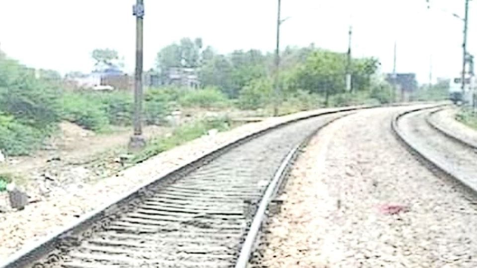 Lover couple commits suicide in Hardoi