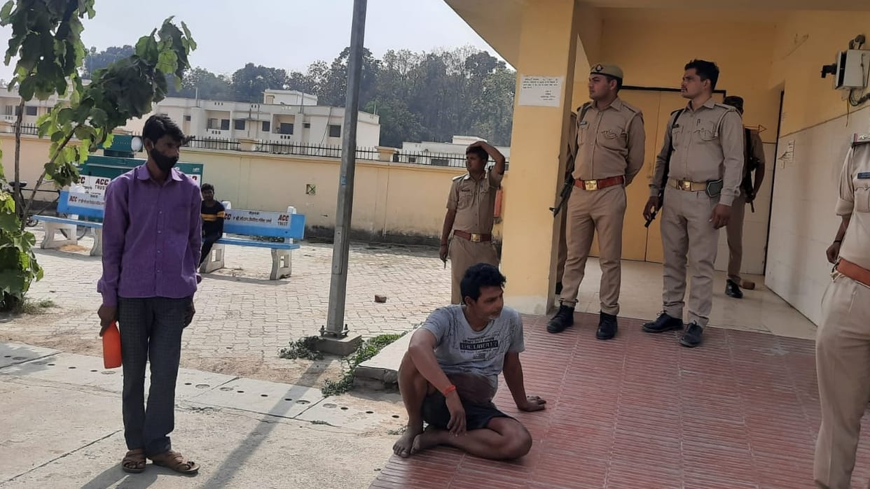 A student murdered in musafirkhana in Amethi.