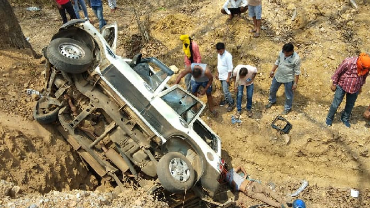 Chhattisgarh: Scorpio fell into a ditch on Jagdalpur Bijapur National Highway three killed three injured