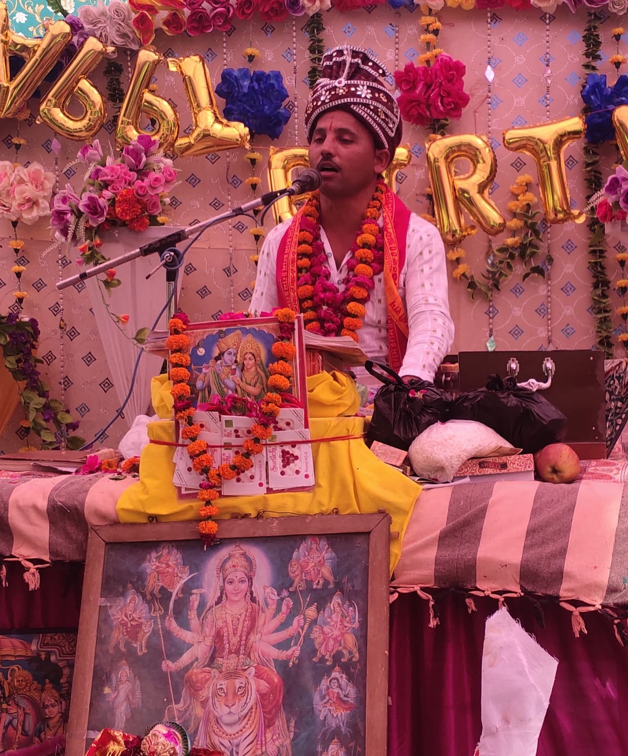 In cow mother crisis, we have to protect - Acharya Ram ji
