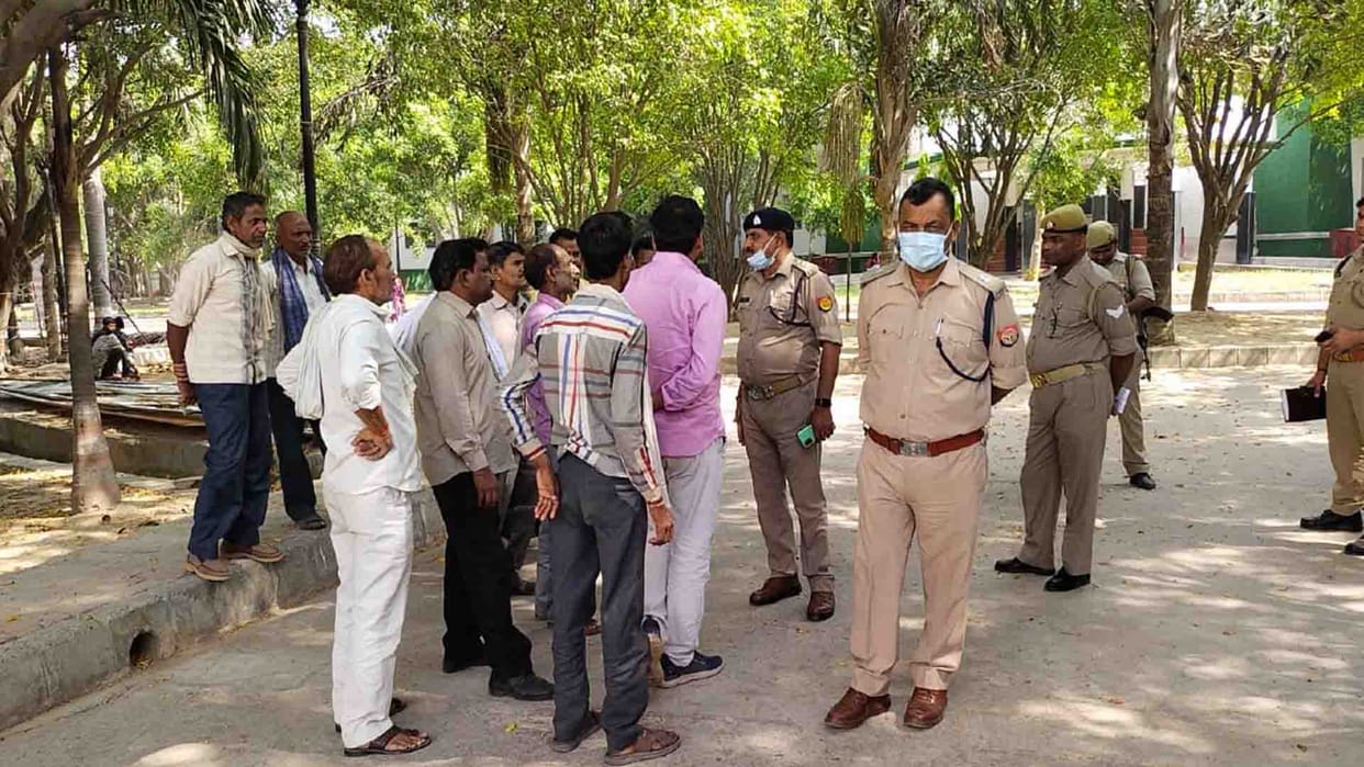case of constable death in Etawah