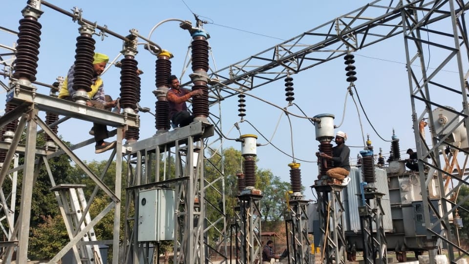 Long Cuts due to power crisis in Punjab
