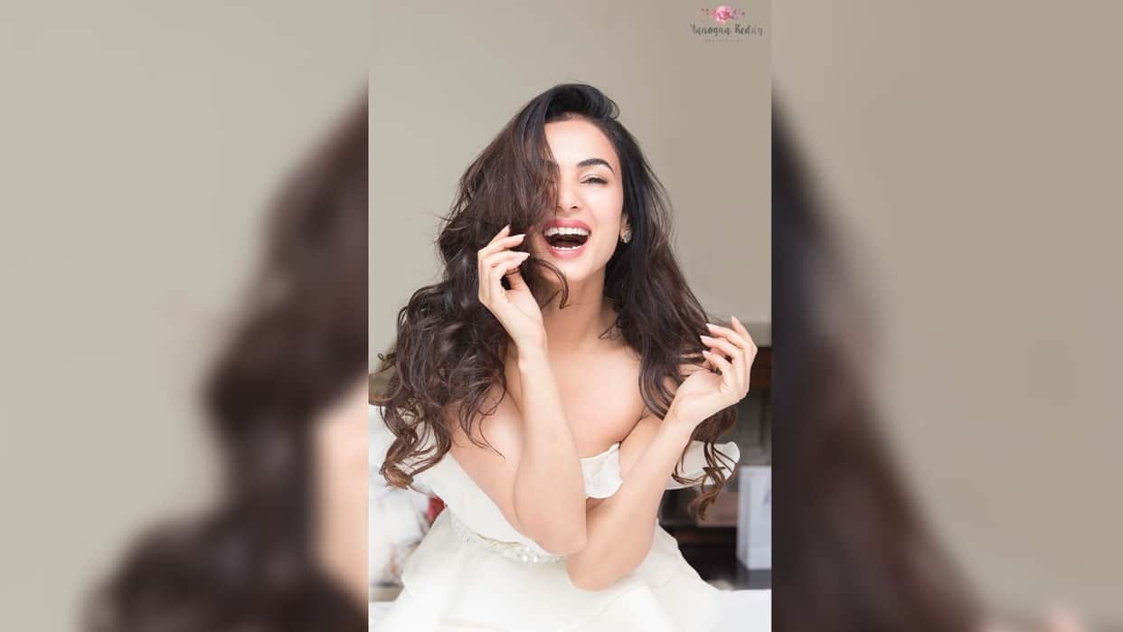 Sonal Chauhan PR team leaks casting news about saif ali khan prabhas Adipurush