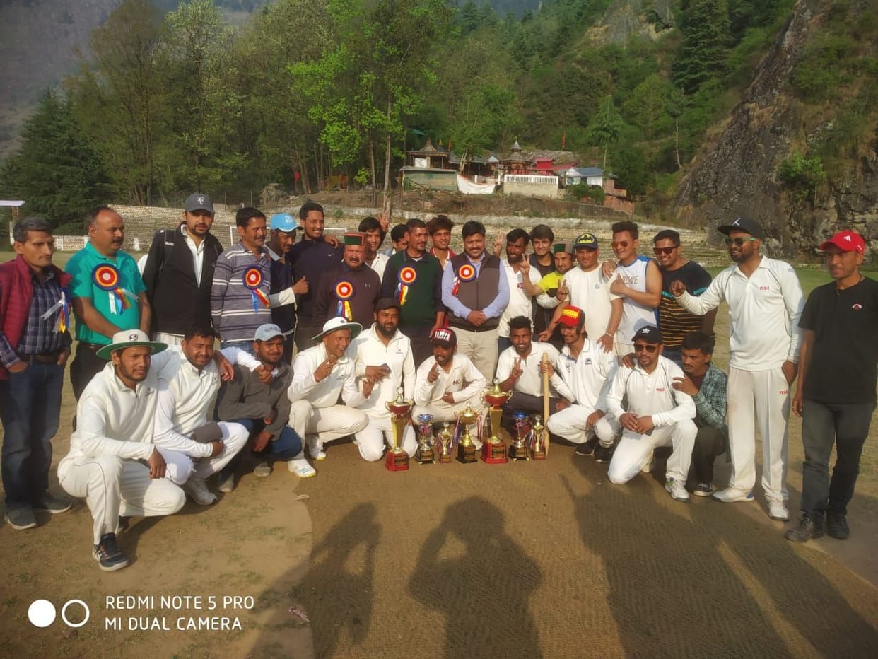 sunrise team win cricket turnament