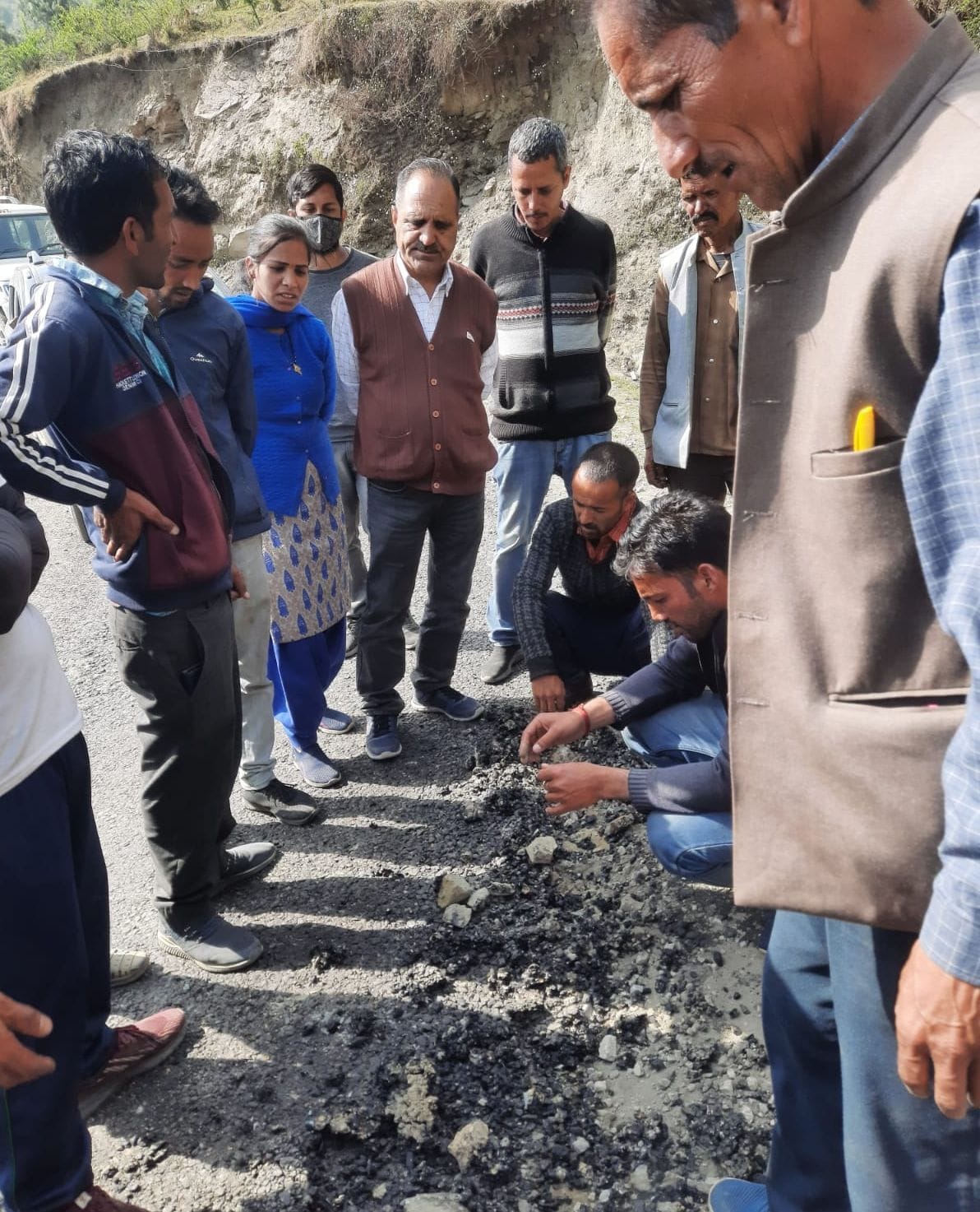 Coal was laid in the soil in Saraj, instructions were given for uprooting and then taring