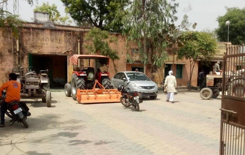 The influx of wheat started increasing at the procurement centers