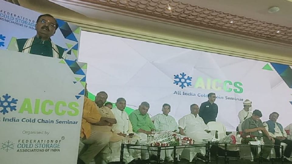 Deputy CM Keshav Prasad Maurya attended two-day cold chain seminar of Federation of Cold Storage Association in agra
