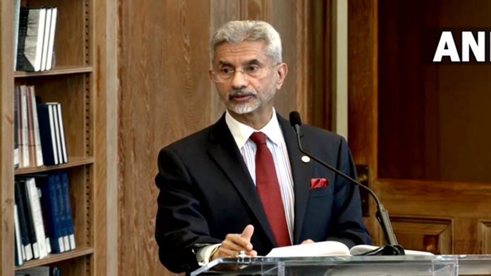 Indian professionals in china said MEA Jaishankar tell our problem to Chinese Government