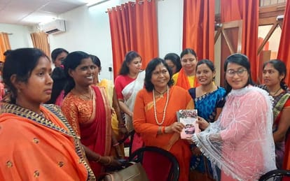 Central Minister Sadhvi Niranjan Jyoti in Sonbhadra and Inspected under construction medical college and Village Group Drinking Water Scheme