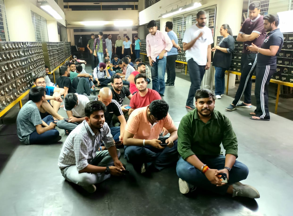 Exams near, students are not getting seating, demonstration in PU library