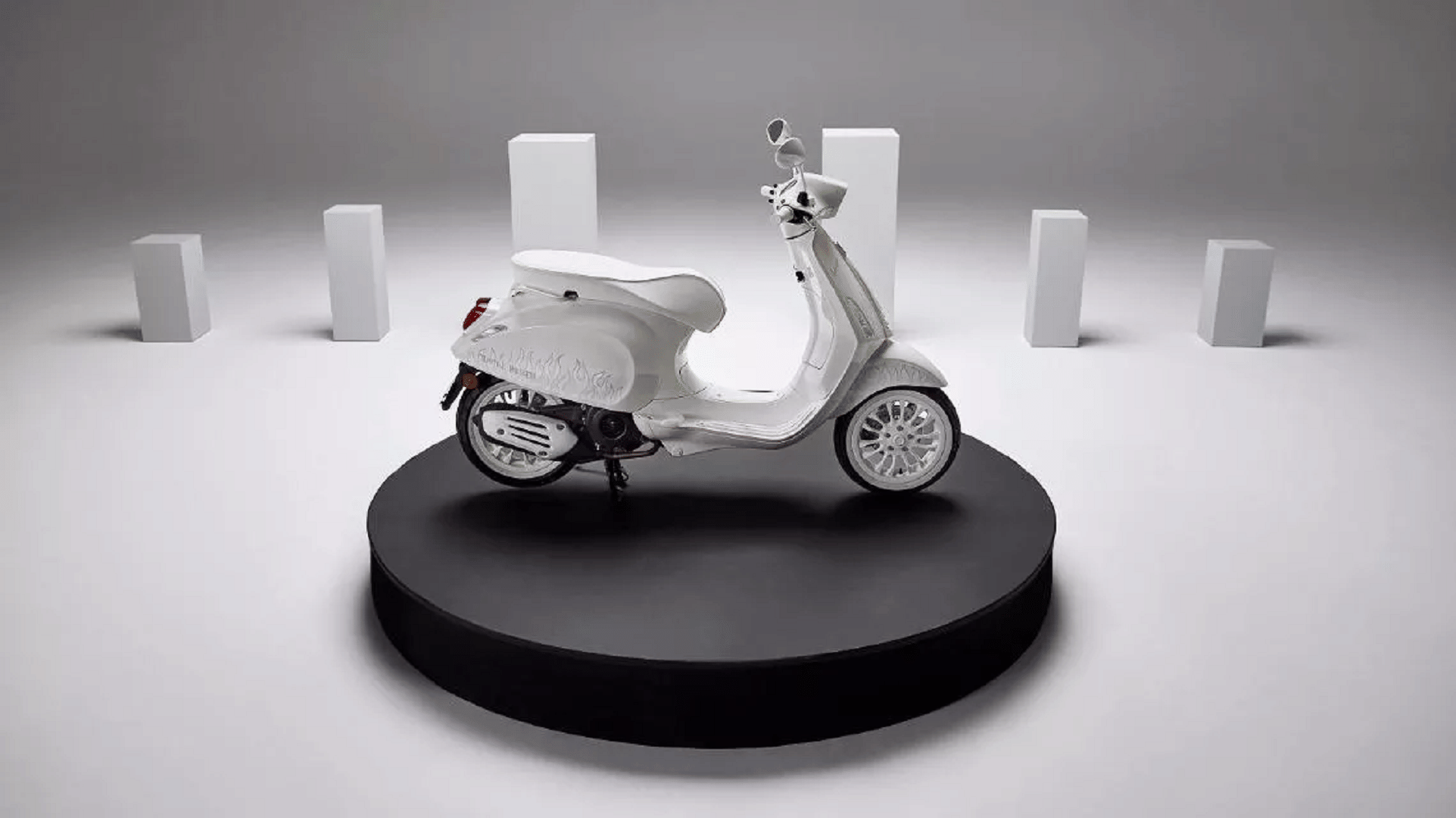 Vespa Justin Bieber Limited Edition launched in India Know Price Features Specs