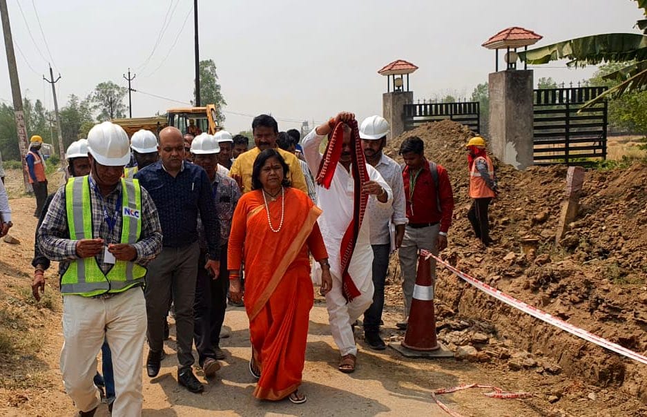 Central Minister Sadhvi Niranjan Jyoti in Sonbhadra and Inspected under construction medical college and Village Group Drinking Water Scheme