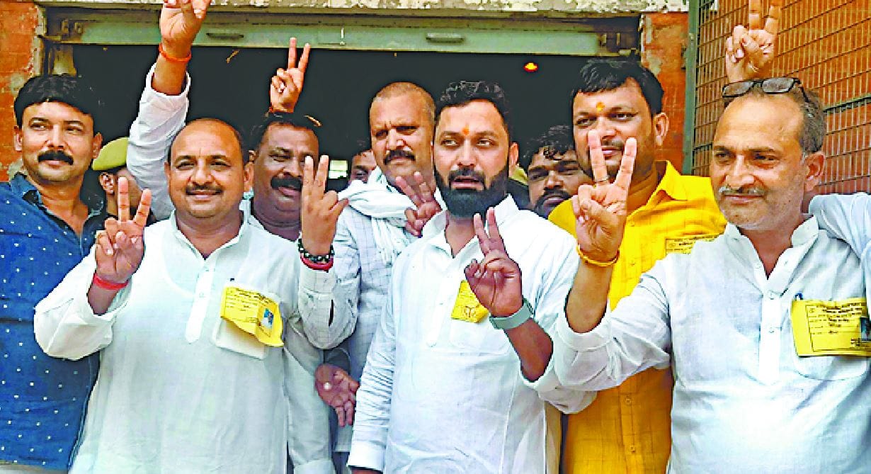 UP Mlc Election Result 2022   samajwadi party candidate security confiscated in azamgarj akhilesh yadav bastion BJP dreams also break