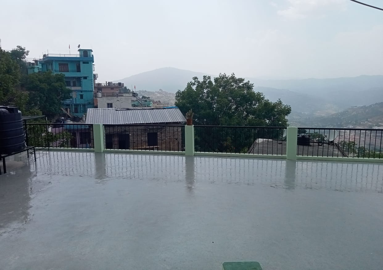 Thunderstorm in Someshwar
