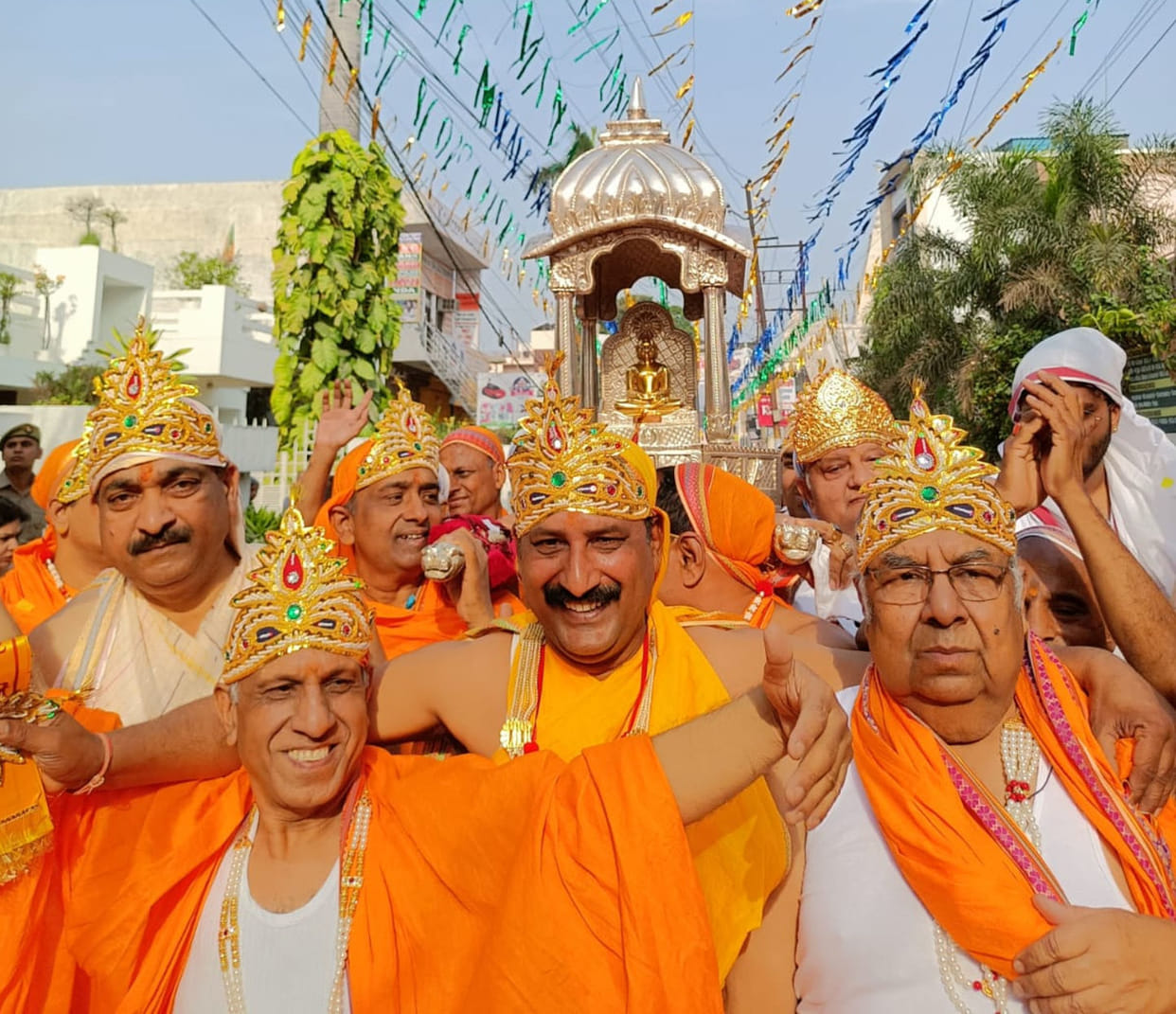 Shreeji's grand Rath Yatra was taken out in the metropolis