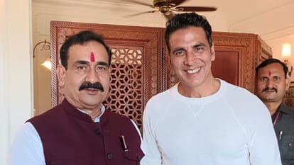 Madhya Pradesh: Bollywood actor Akshay Kumar meets Chief Minister Shivraj Singh Chouhan