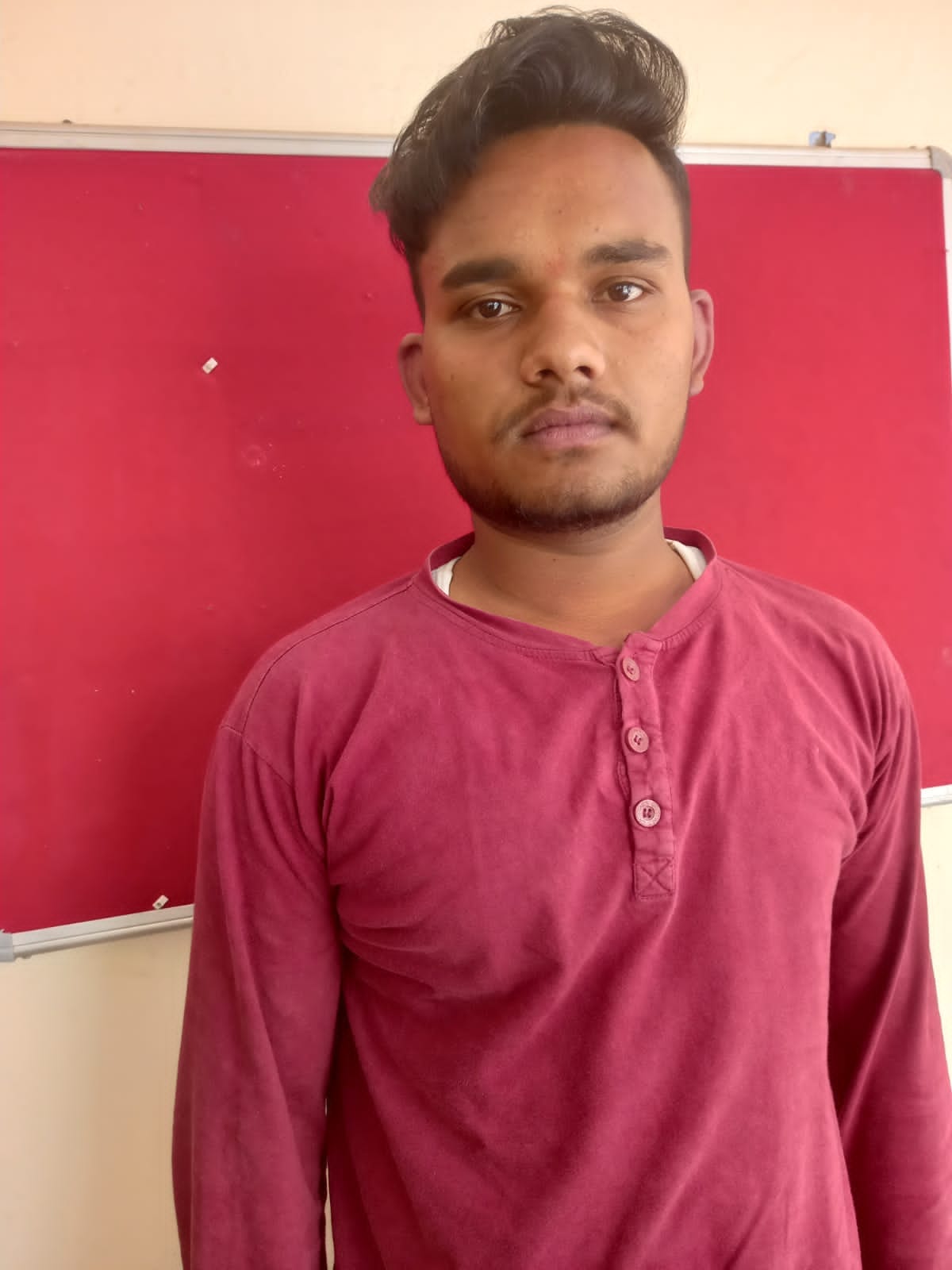 Student dynasty was killed in a dispute over breaking the trunk of the bag